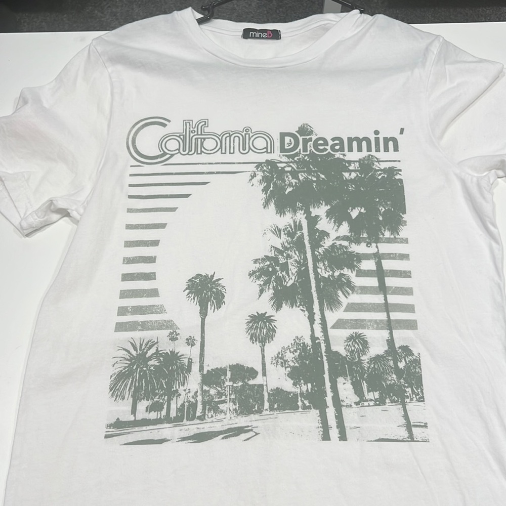 California Dreamin’ Tee